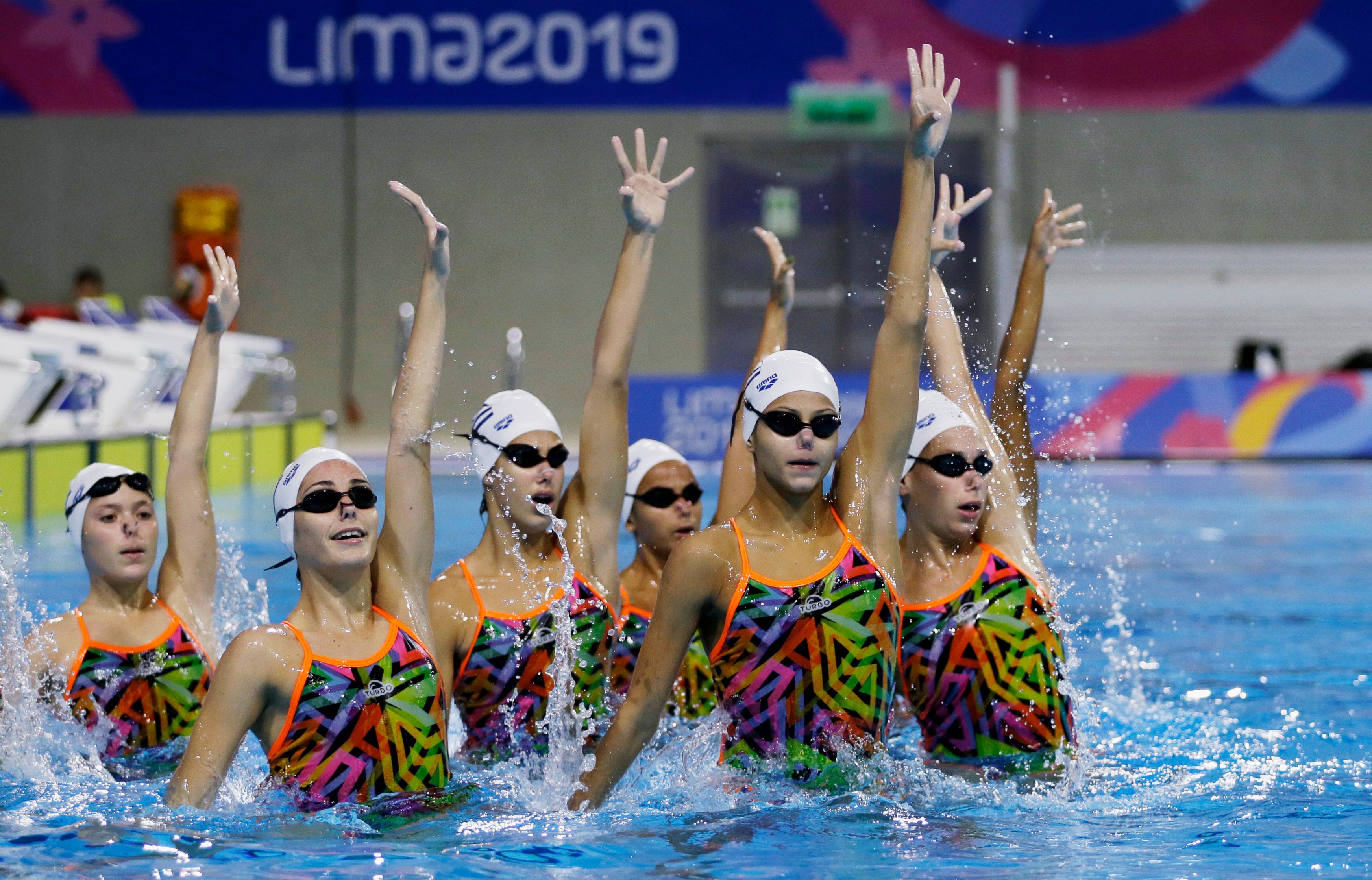 Brutal beauty Is artistic swimming Tokyos toughest sport? The Seattle Times