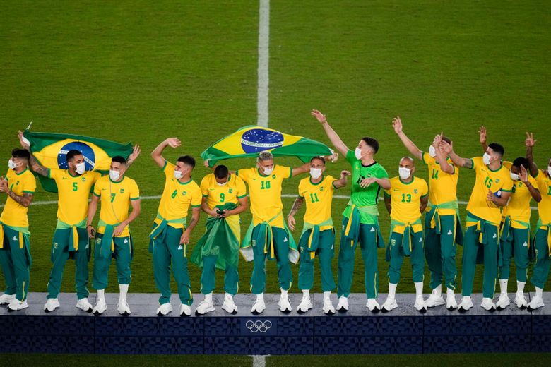File:Brazil men's football team 2016 Olympics.jpg - Wikimedia Commons
