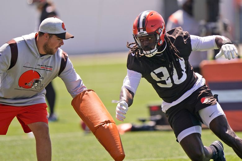 Browns release S John Johnson III, DE Jadeveon Clowney