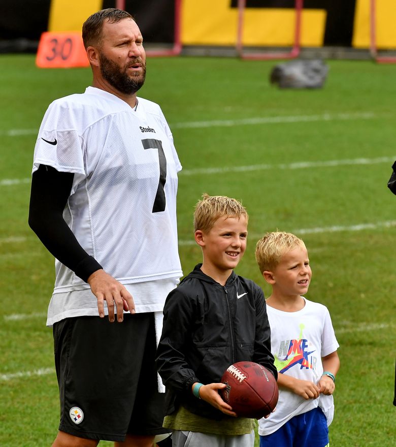 Steelers debut new practice jerseys Thursday at first training