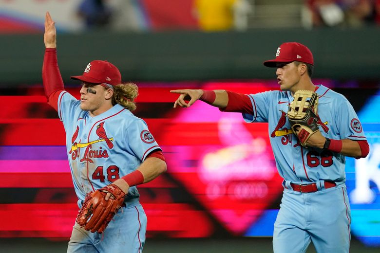 Arenado homers again, Cardinals win fifth straight with 9-4