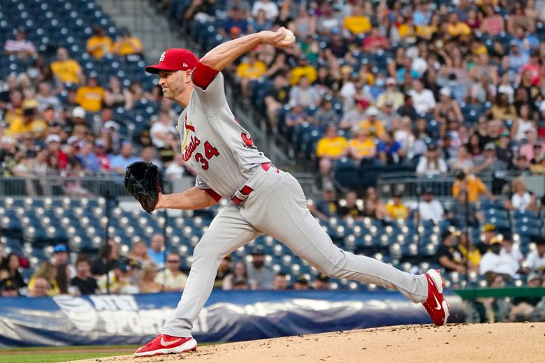 Adam Wainwright throws complete game 2-hit shutout of Pirates