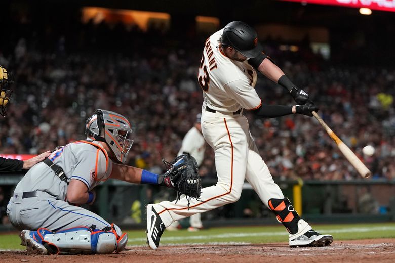 Bryant homers twice, Giants beat tired Mets 7-5