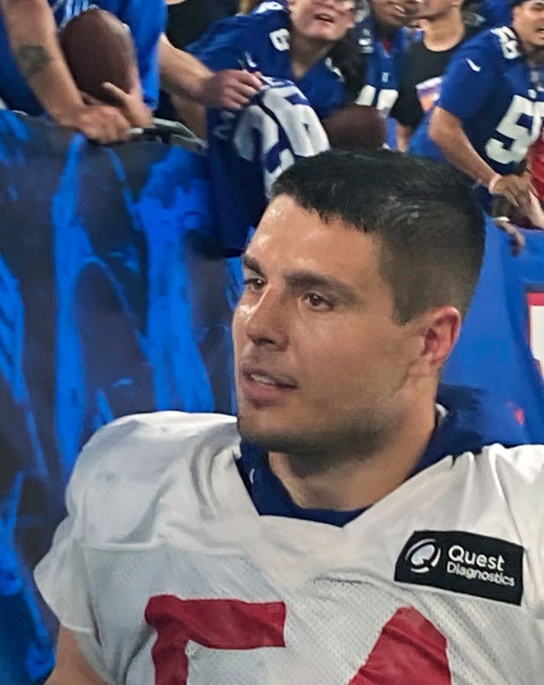 Giants have fans at MetLife for first time since end of 2019