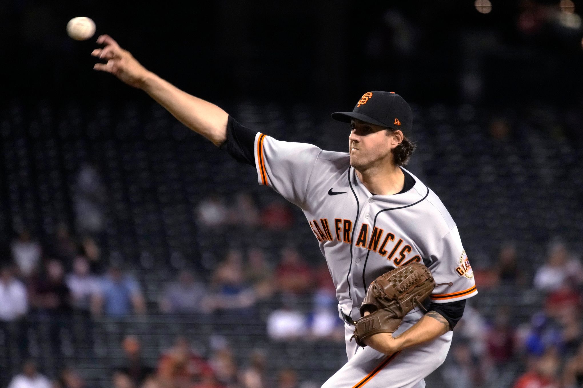 SF Giants place DeSclafani, Duggar on injured lists in roster