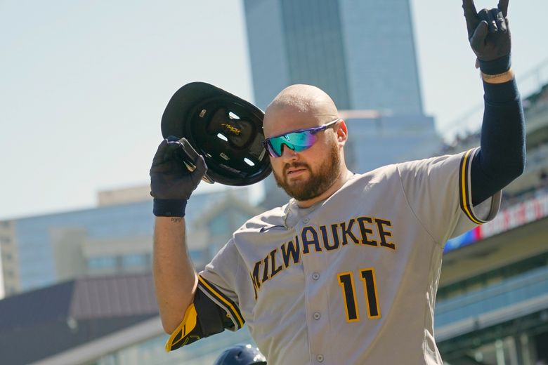 Rowdy! Rowdy! Rowdy! Tellez's amazing - Milwaukee Brewers