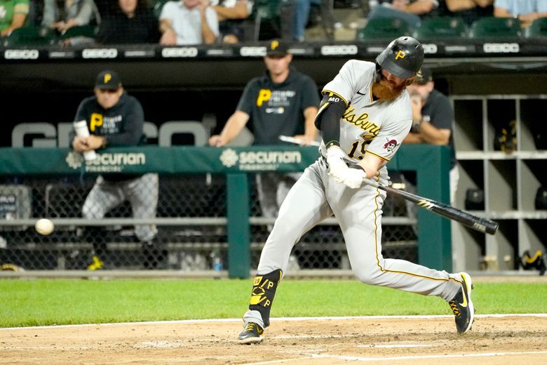 Abreu showing Chicago White Sox he can still swing bat