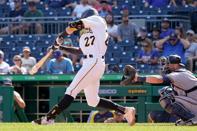 Brewers beat Pirates, snap 6-game losing skid