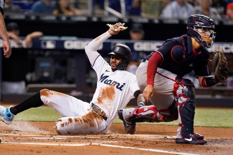 Pair of homers by Lane Thomas lifts the Washington Nationals over