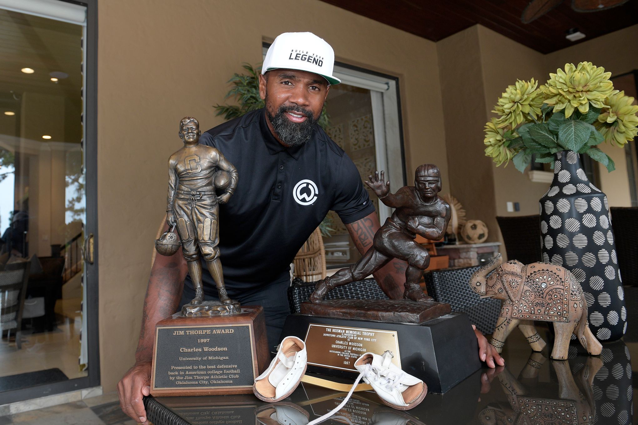 Charles Woodson's Two Interceptions Recall Heisman Race 