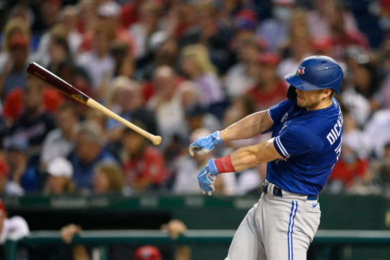 Toronto Blue Jays snap losing streak with win against Kansas City