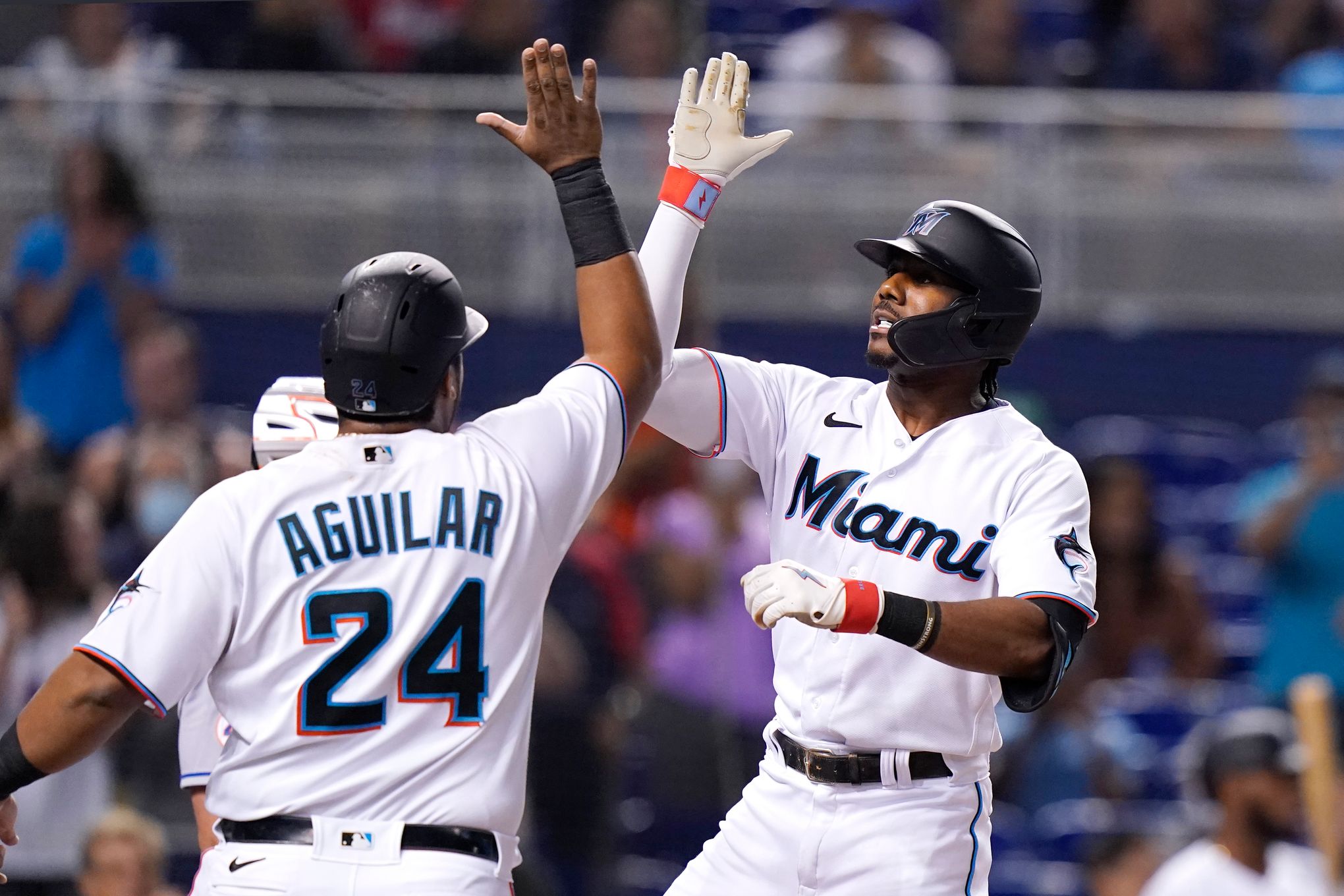 Lewis Brinson's slam propels Marlins past Mets