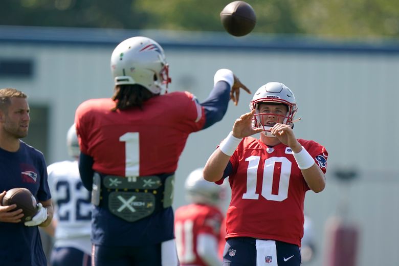 Training camp: Cam Newton wraps up camp in lead at QB