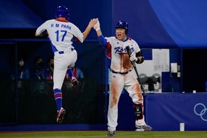 Israel gets 1st Olympic baseball win; Mexico eliminated