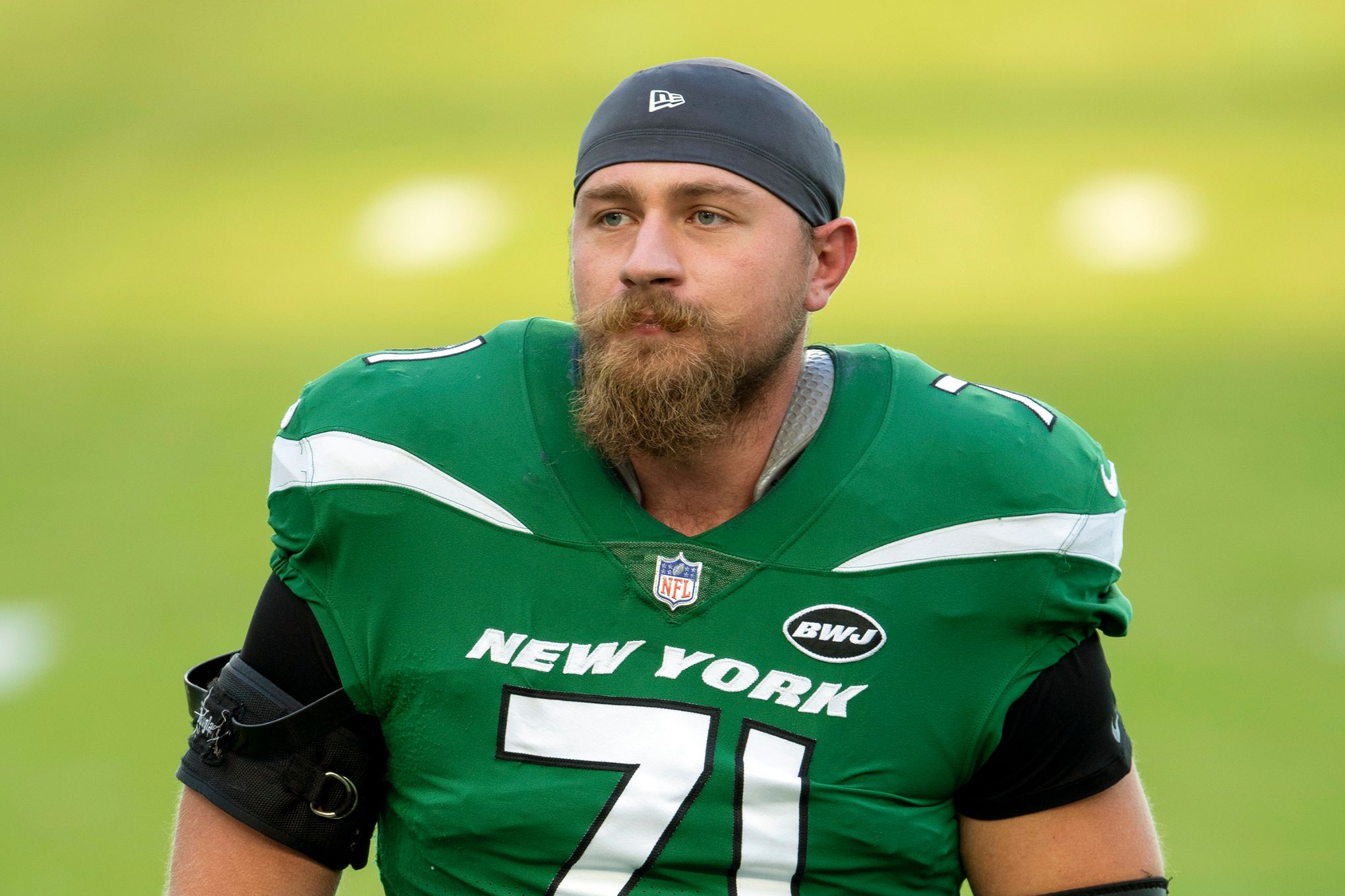 Jets place Lewis on exempt/left squad list, Fant activated