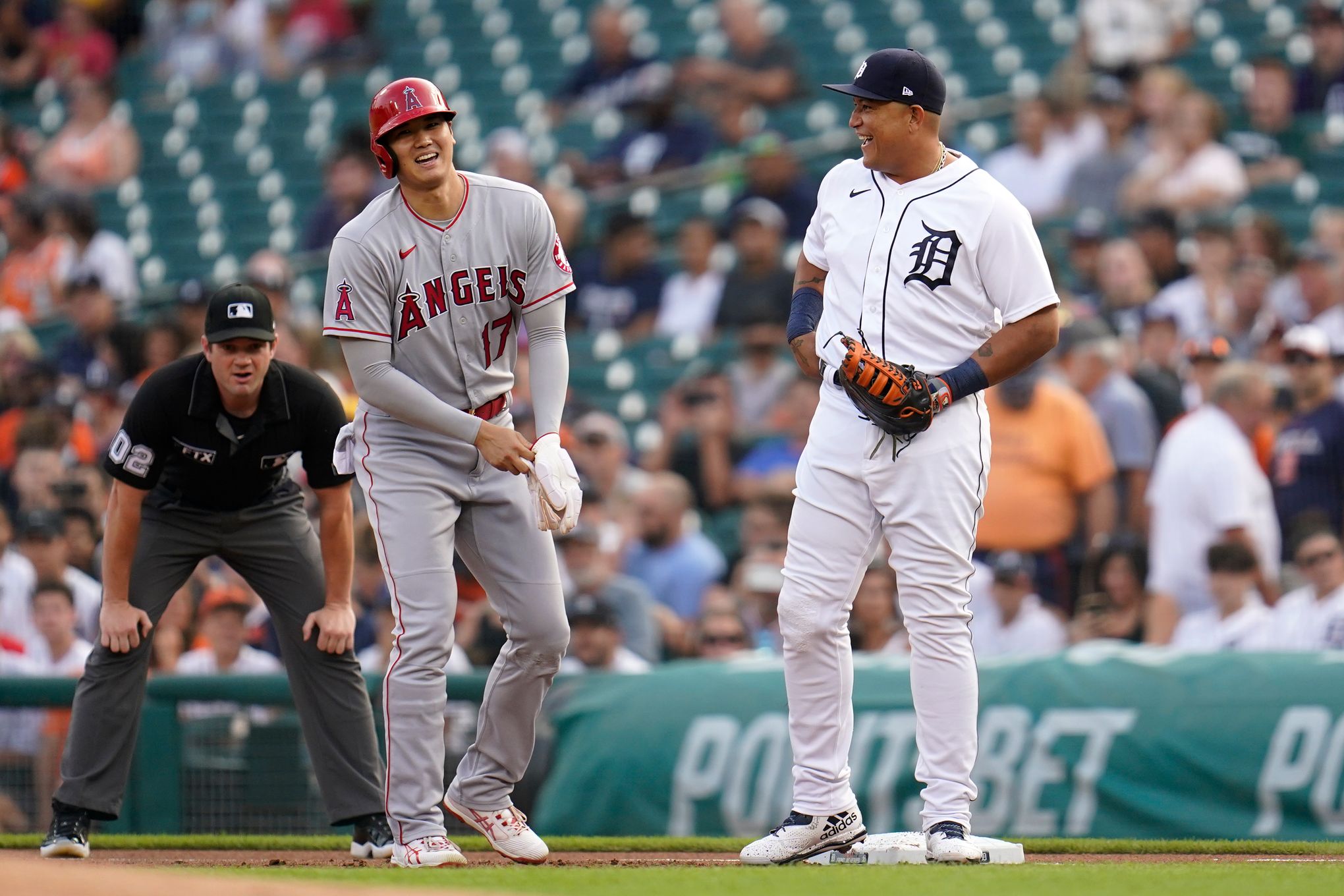 Ohtani pitches 7 innings, reaches base 5 times as Angels beat Orioles 9-5