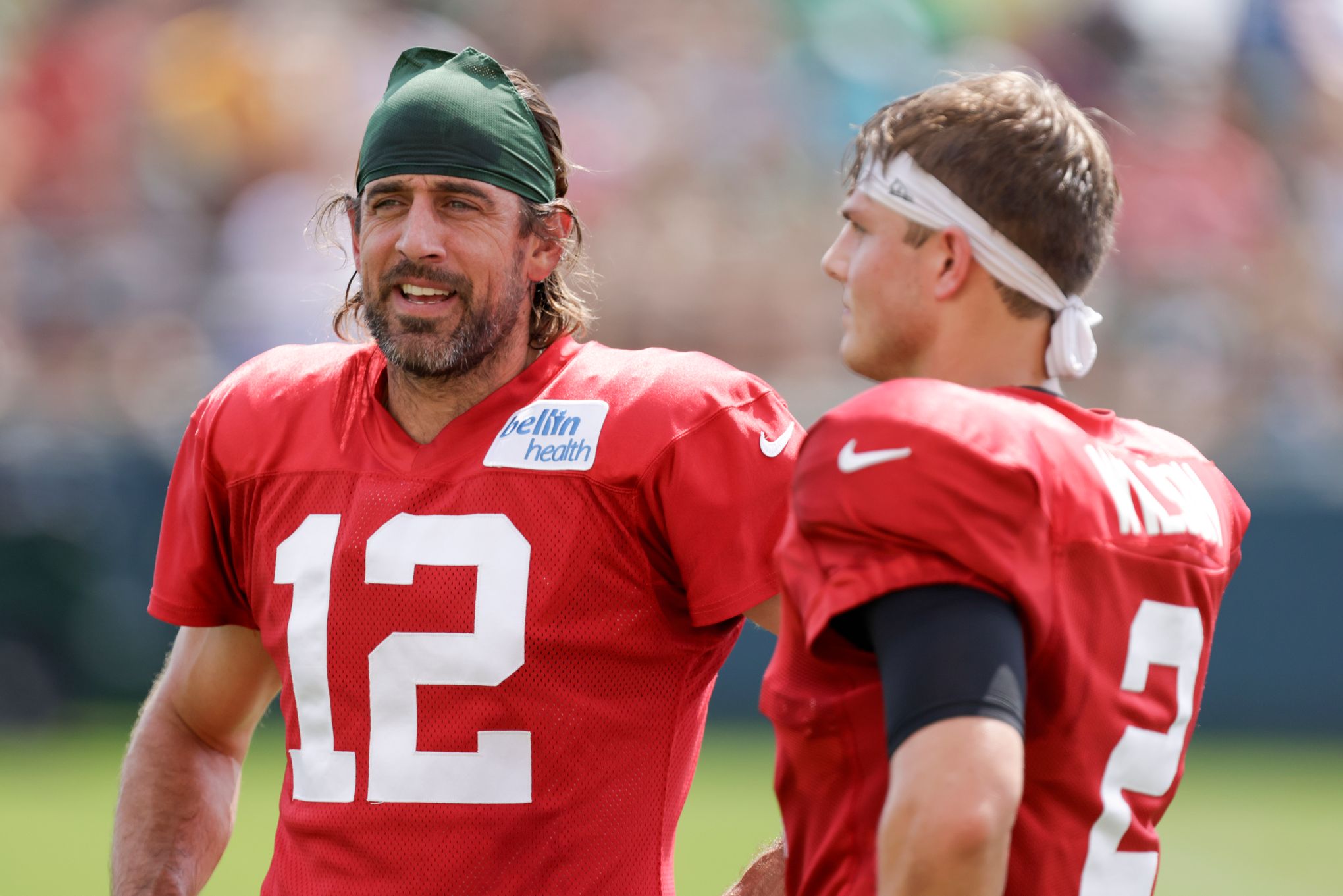 Aaron Rodgers shows off his new Matt LaFleur t-shirt