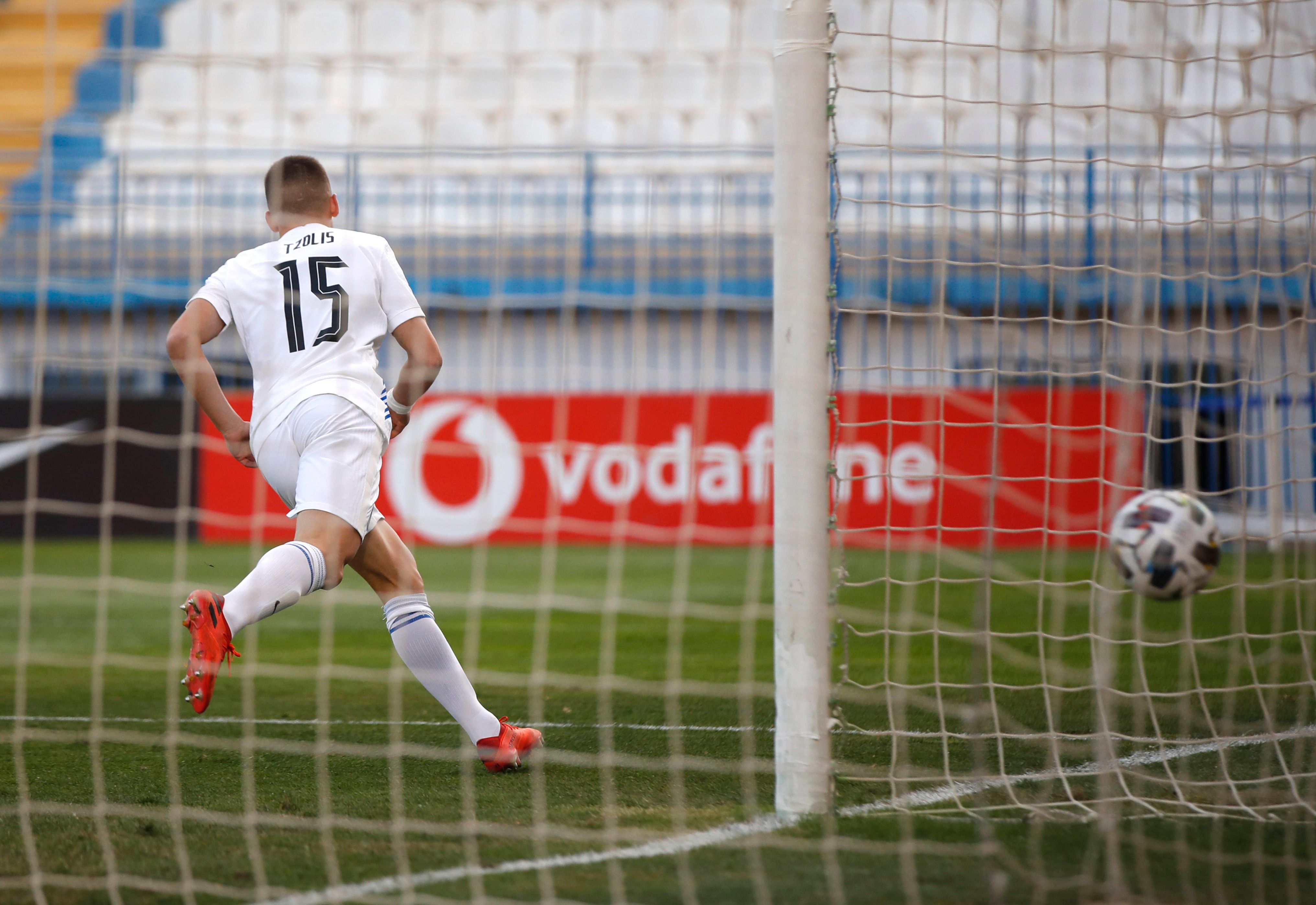 Norwich signs Greece winger Christos Tzolis from PAOK | The