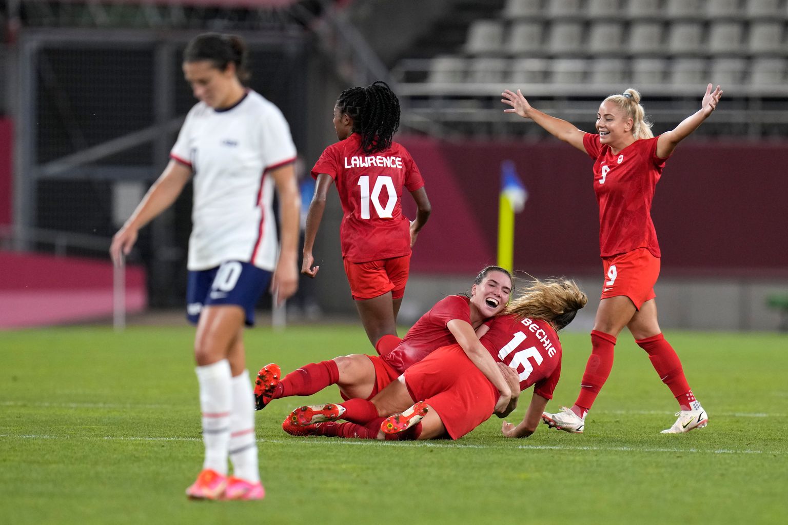 Canada upsets US with 10 win in women’s soccer The Seattle Times