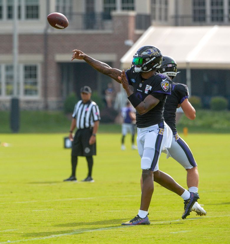 QB Lamar Jackson limited at practice for Ravens