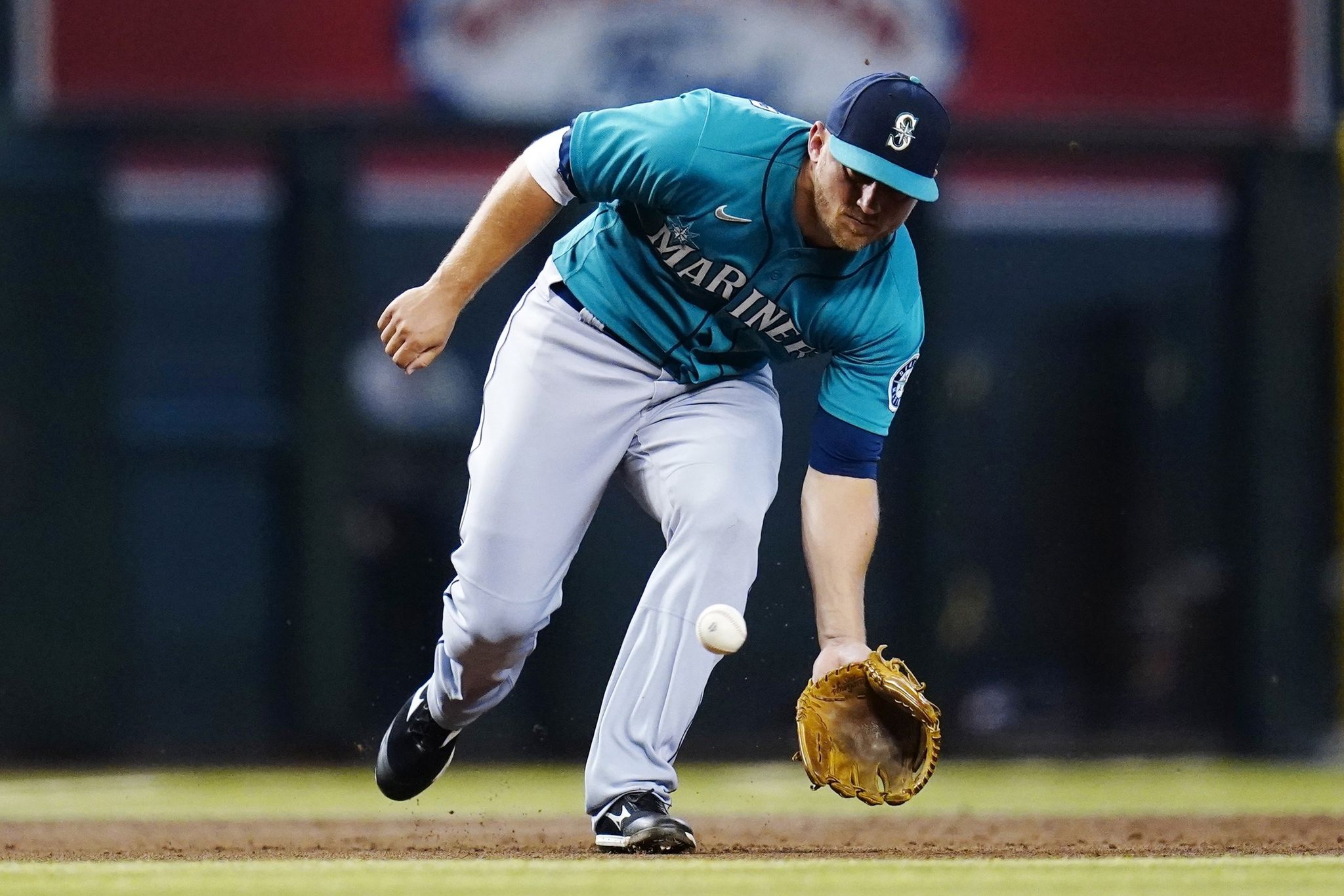 Jarred Kelenic hits all his highs and lows, and in the end delivers a 6