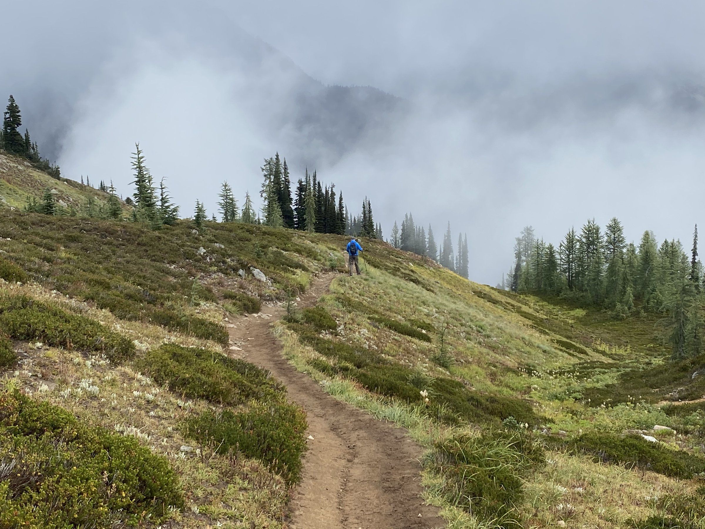 6 alpine hikes in Washington to savor before the snow flies The