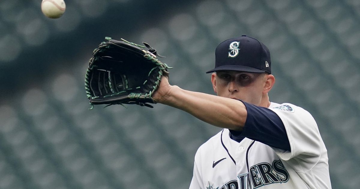 Chris Flexen struggles as Mariners fall to Diamondbacks and drop two