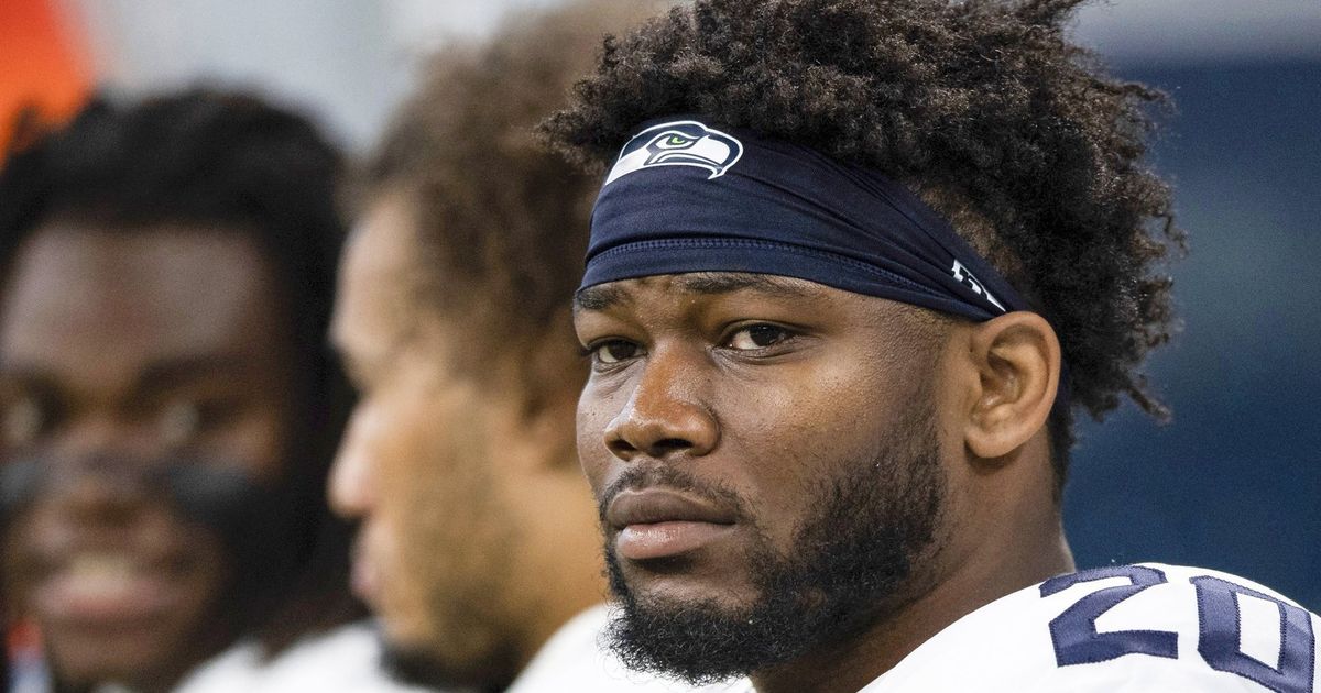 In Peak Condition, Seahawks RB Rashaad Penny Carrying 'Big Chip On  Shoulder' - Sports Illustrated Seattle Seahawks News, Analysis and More