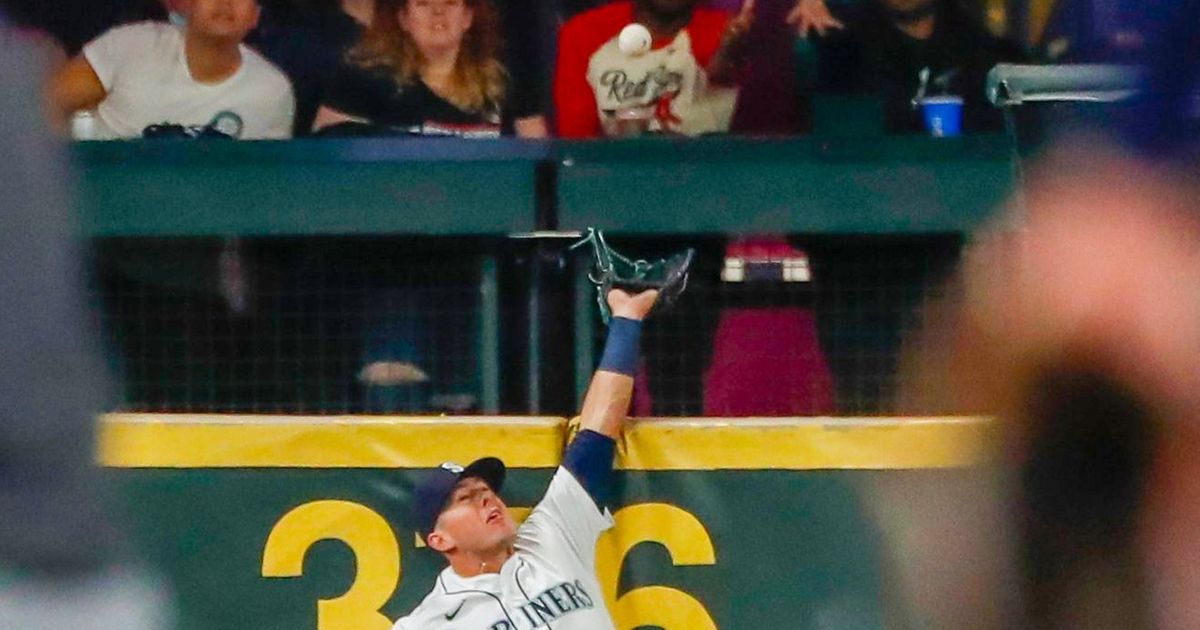 Mariners put the tough and intense series against Boston behind them