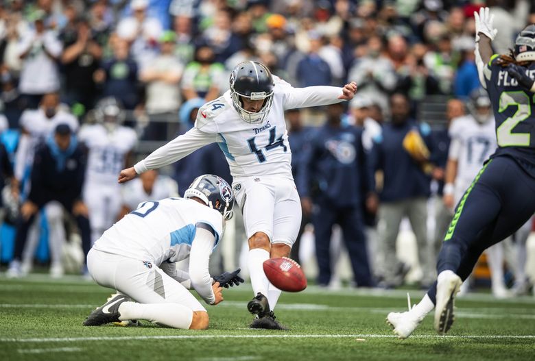 King Henry leads Titans' late rally to stun Seahawks 33-30 - The
