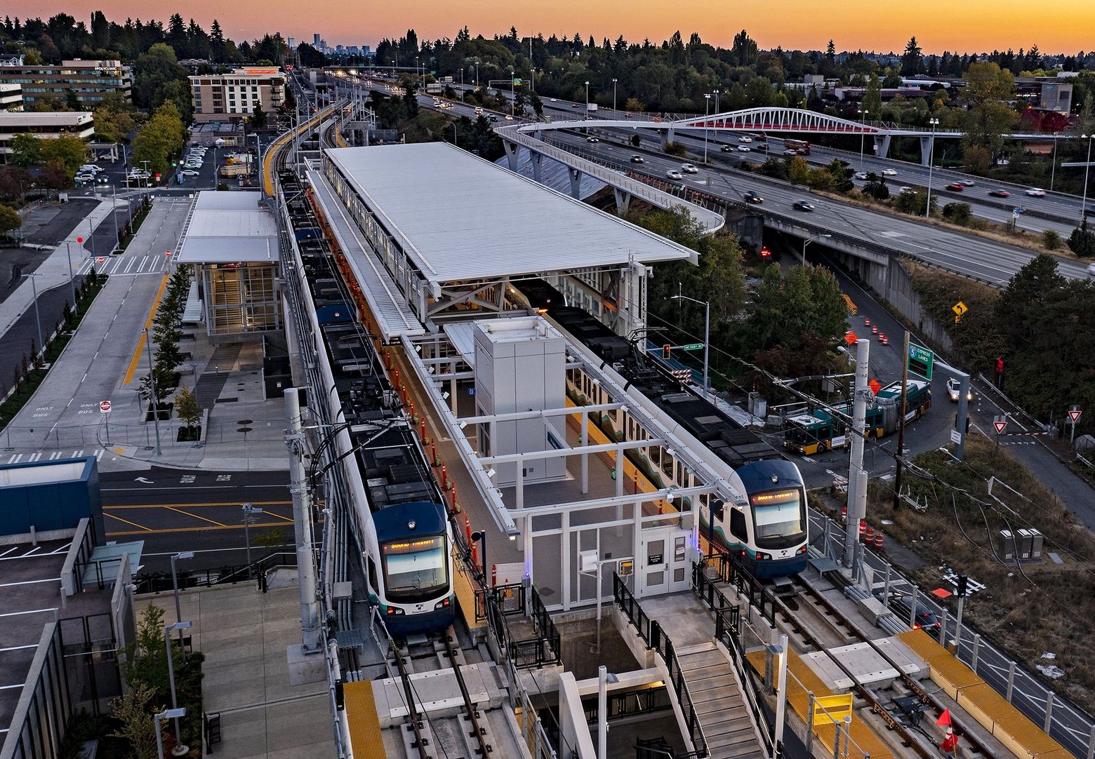 seattle light rail time from seatac to northgate