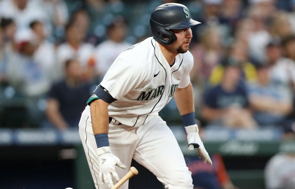 Mariners catcher Cal Raleigh's heroics for Seattle never been done in MLB  history