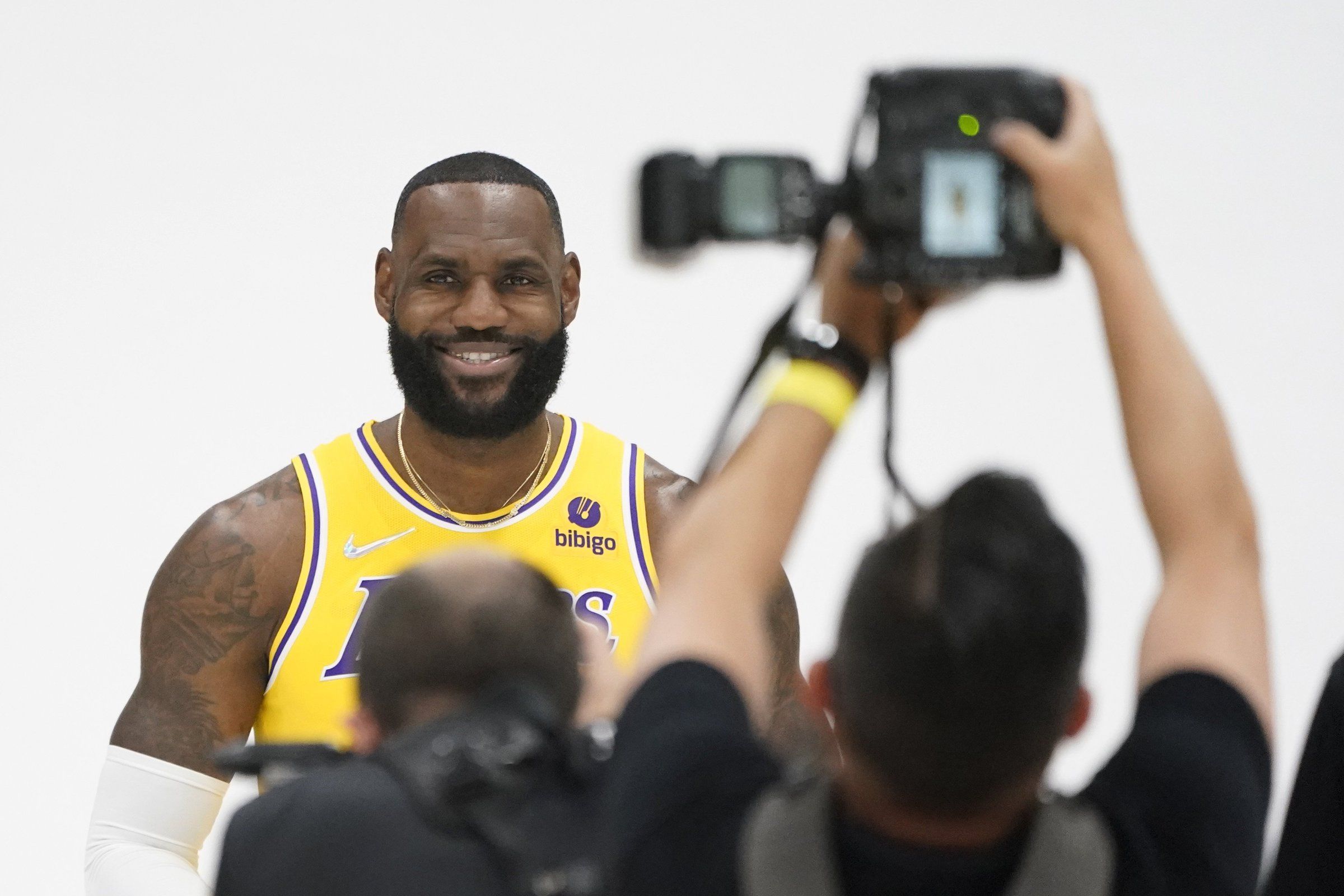 lebron james seahawks