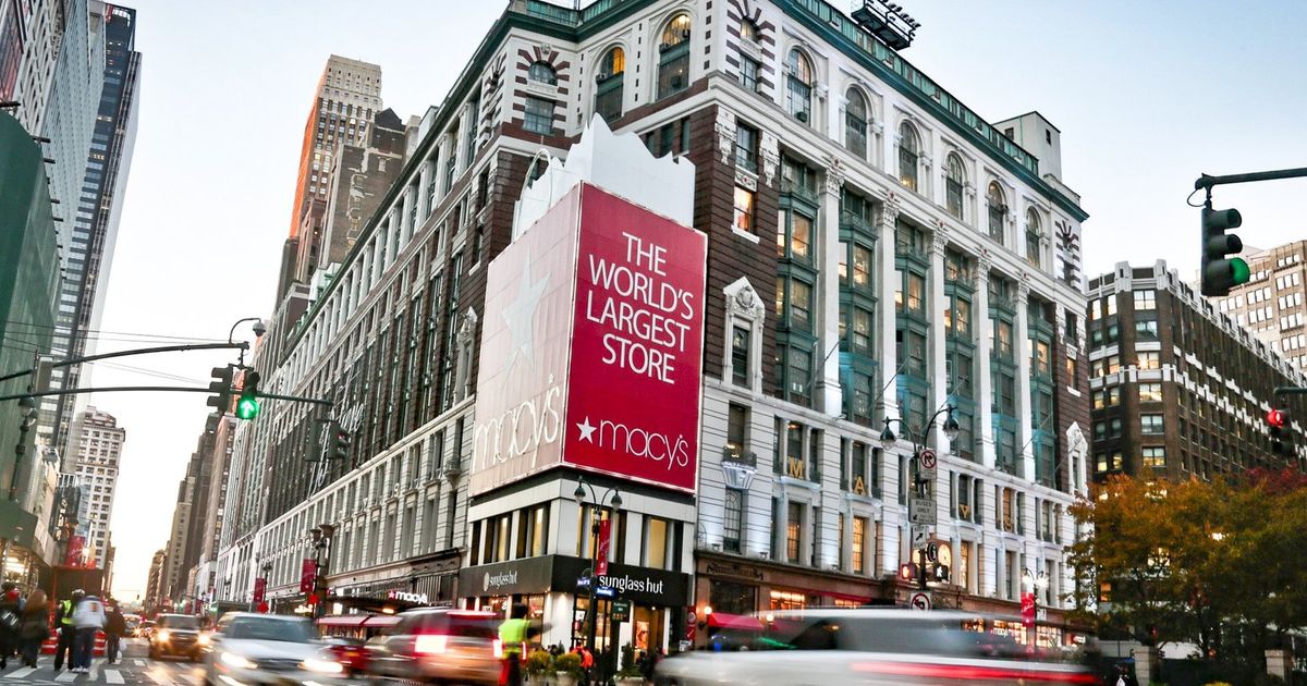 Macy's Sues to Stop  Billboard Ad at NYC Flagship Store - Bloomberg