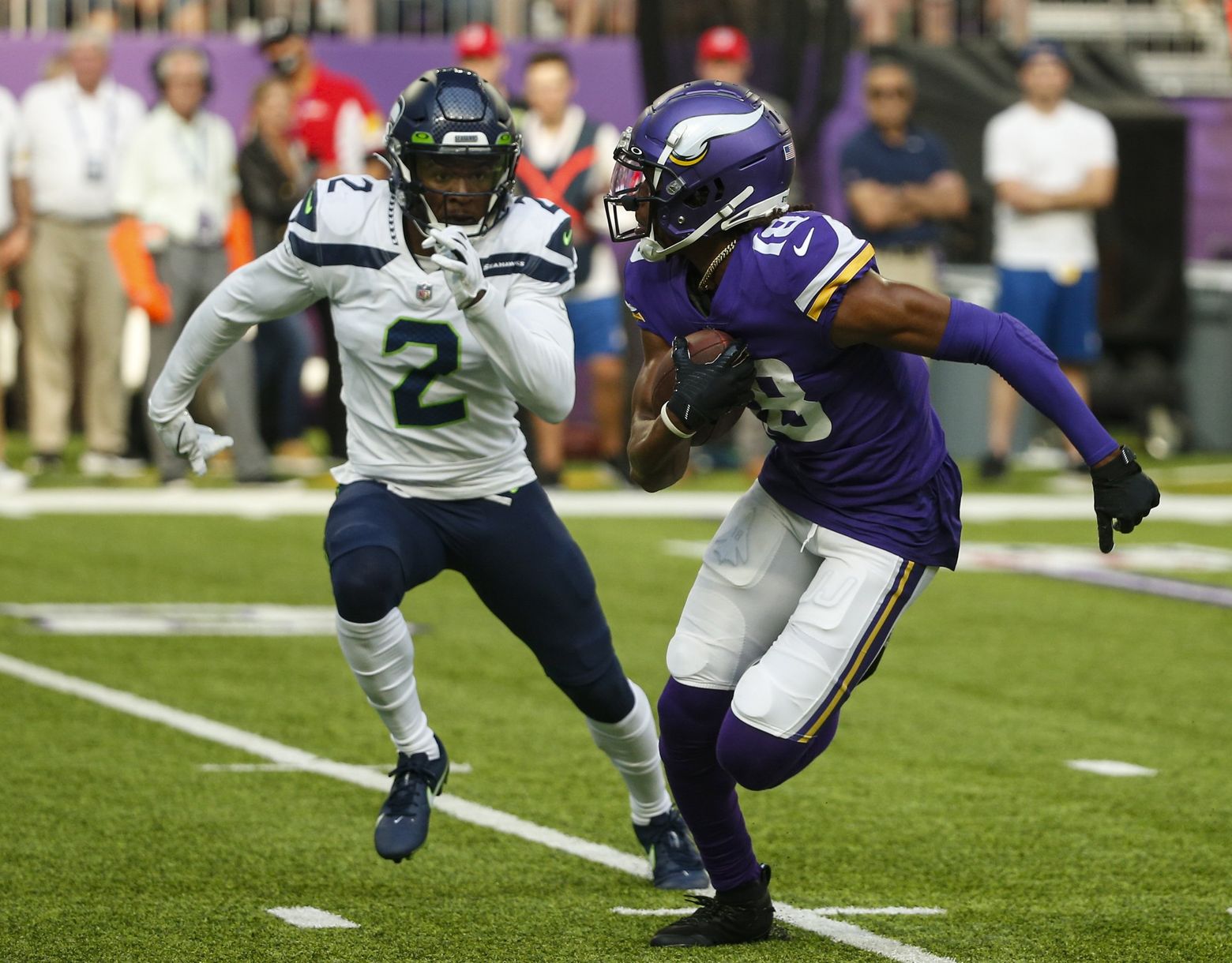 What to watch for when the Seahawks play the Minnesota Vikings — plus Bob  Condotta's prediction