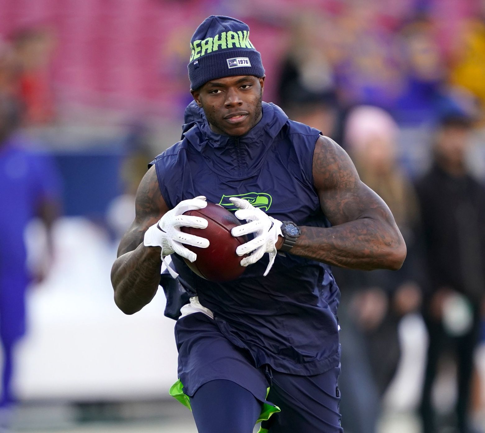 Josh Gordon Reportedly Completes Nfl Monitored Treatment Program Awaits Approval For Reinstatement The Seattle Times<script async src=