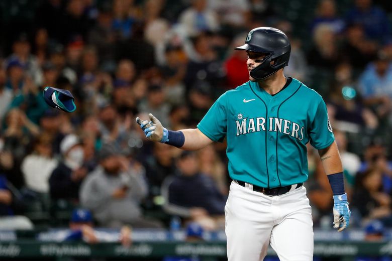 Seattle Mariners ON Tap on X: Marineros on the front and this on the back  for Hispanic Heritage Day For those wondering why the Mariners are wearing Sunday  jerseys.  / X