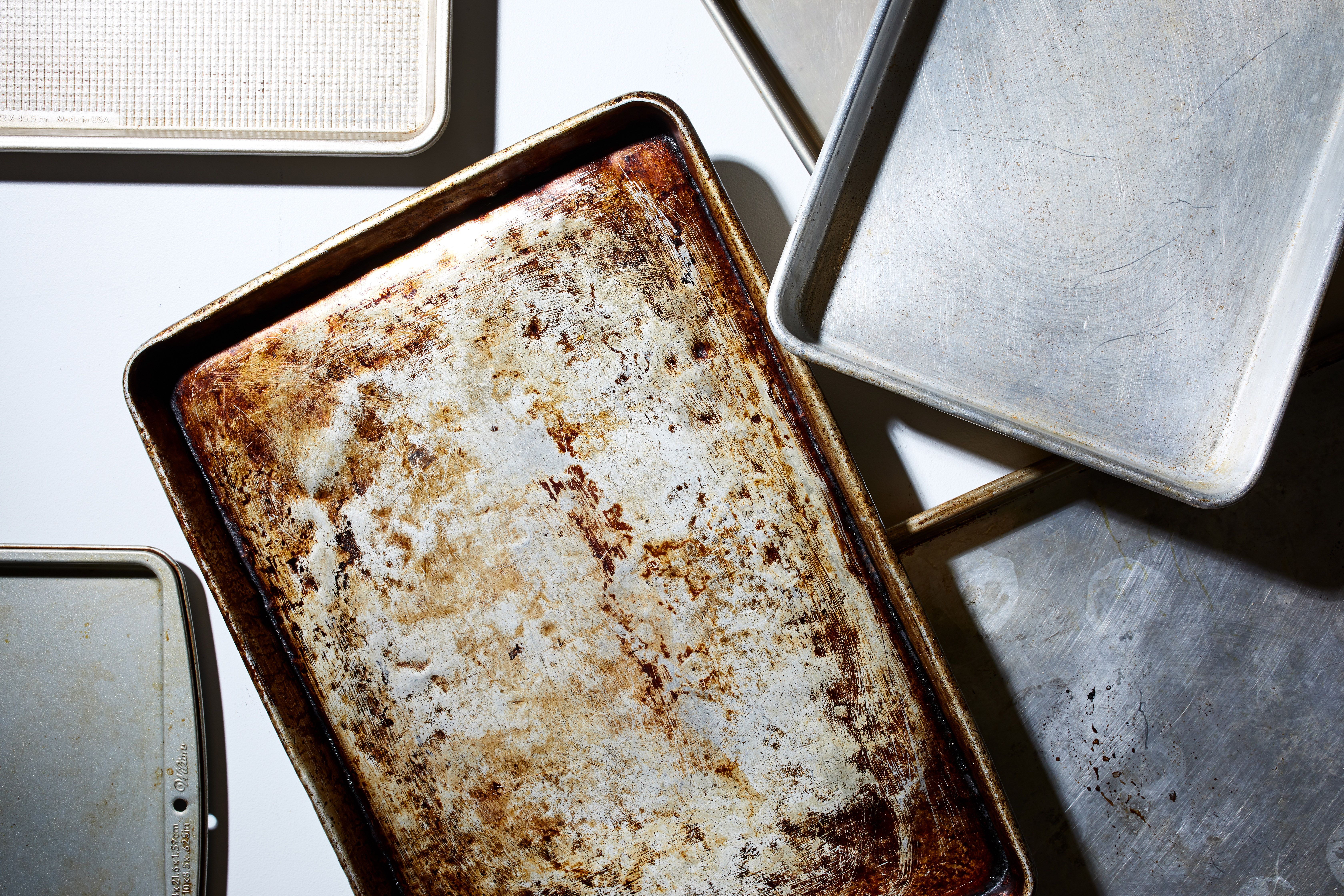 Cooking sheet outlet pans