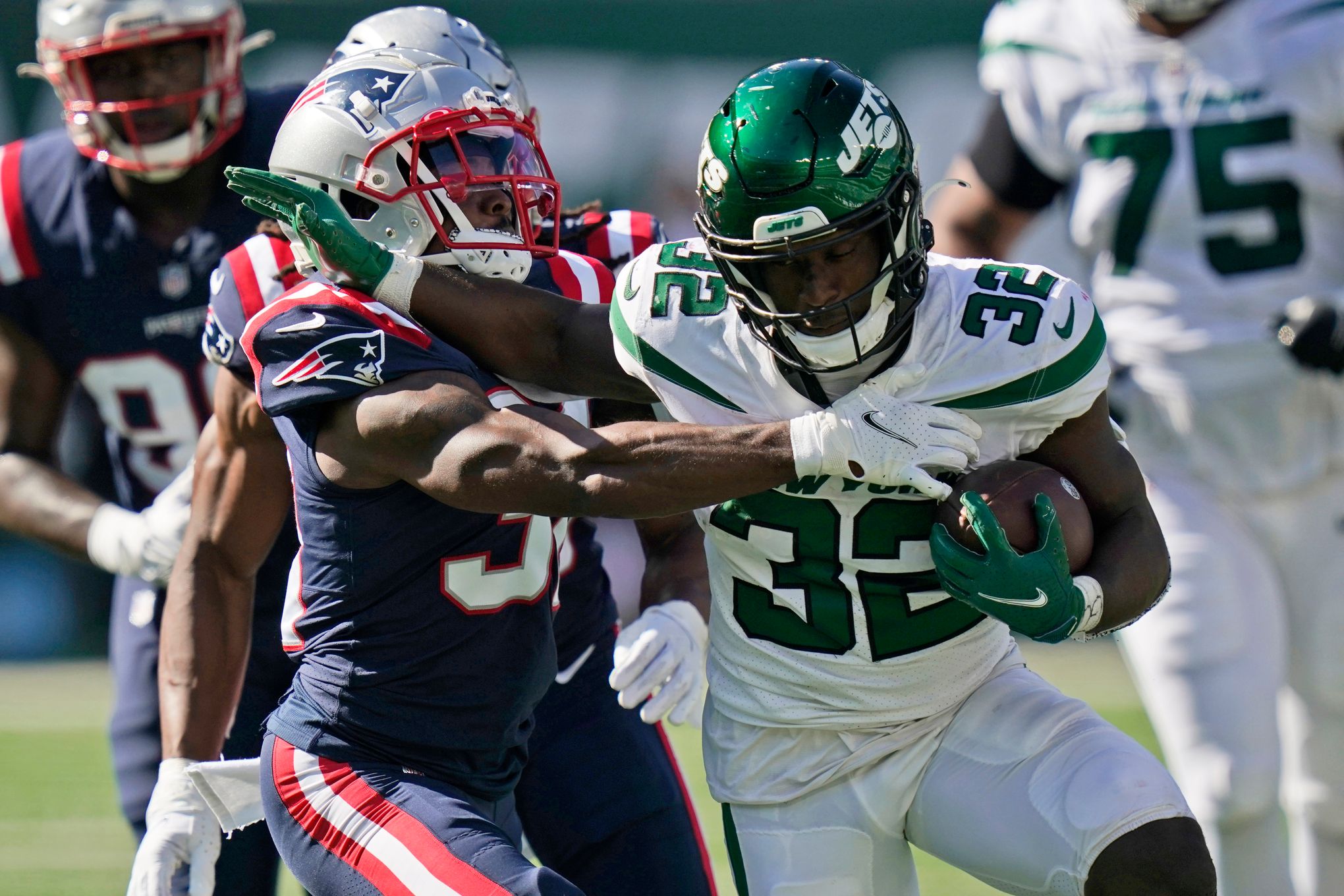 Jets running back Michael Carter struggled in second season