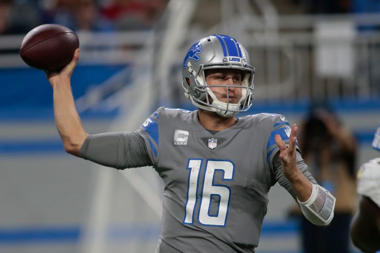 Detroit Lions quarterback Jared Goff (16) looks to pass the ball against  the Baltimore Ravens in