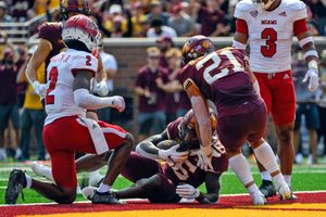 Behind Trey Potts' big day, Gophers hold off Miami (Ohio) 31-26