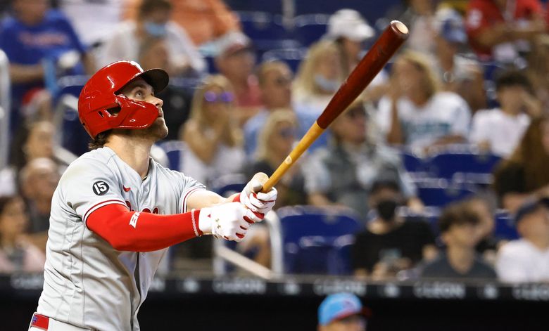 Miami Marlins beat Philadelphia Phillies, avoid series sweep