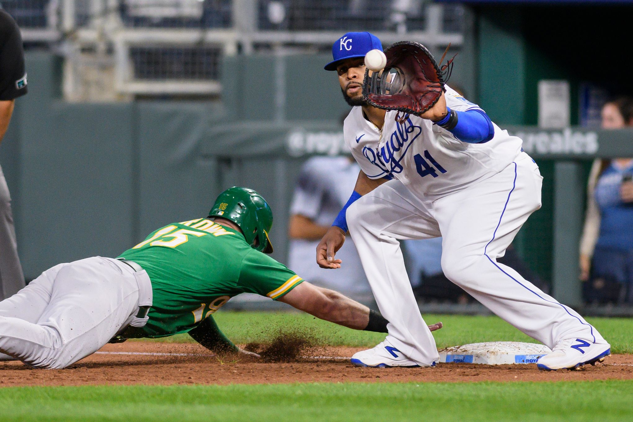 Former Royal Whit Merrifield returns for 1st time as visitor