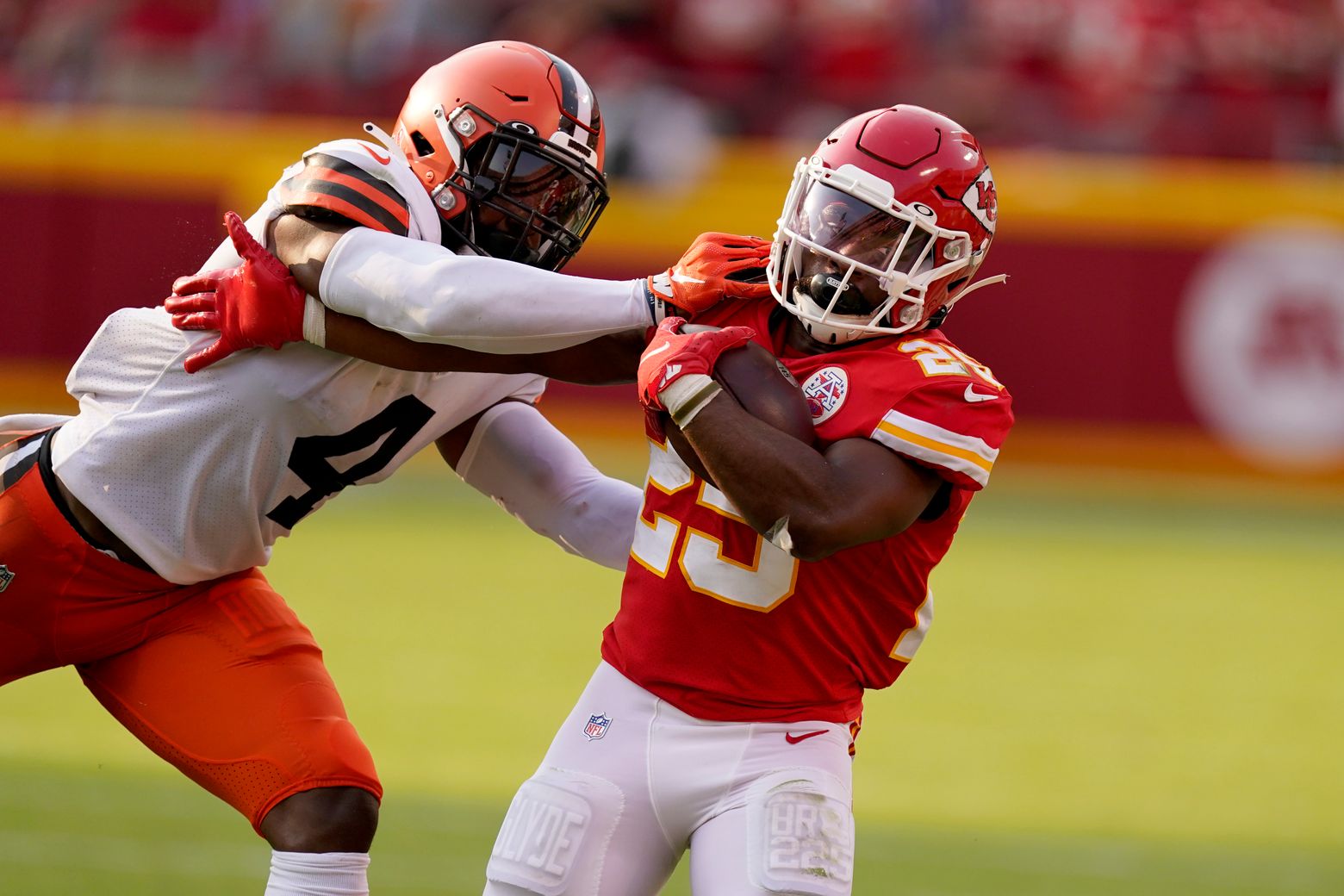 Tyreek Hill: Nobody in NFL can guard Chiefs WRs