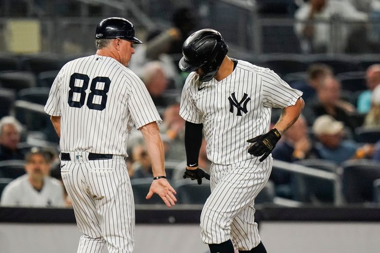 Yankees begin 3-game series with the Rangers