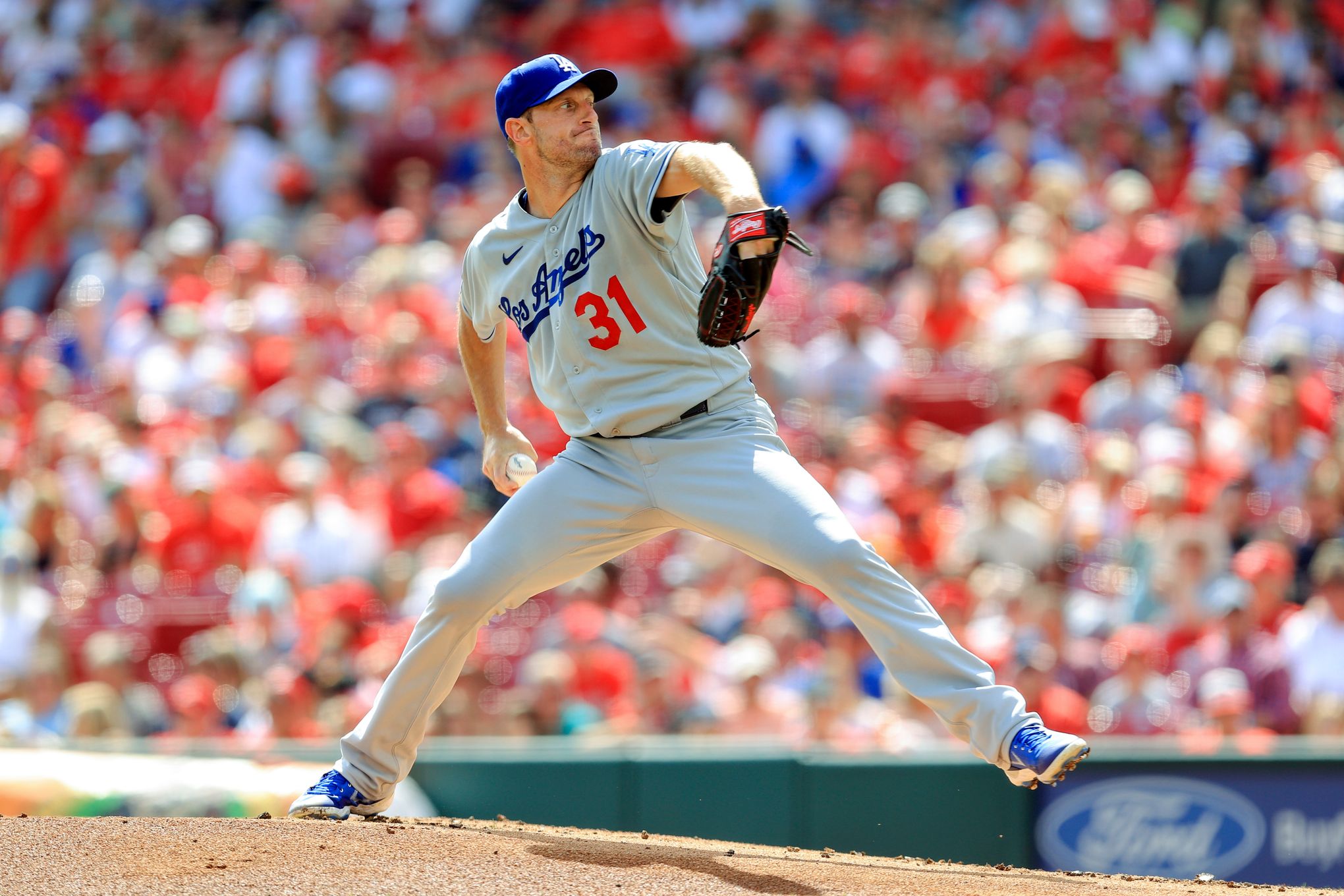 Trea Turner, Max Scherzer help Dodgers win 9th straight