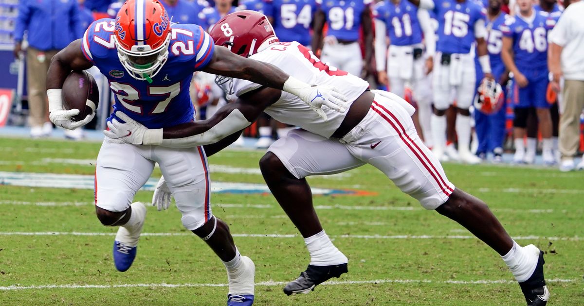 No. 11 Florida goes for 5th straight vs SEC rival Tennessee The