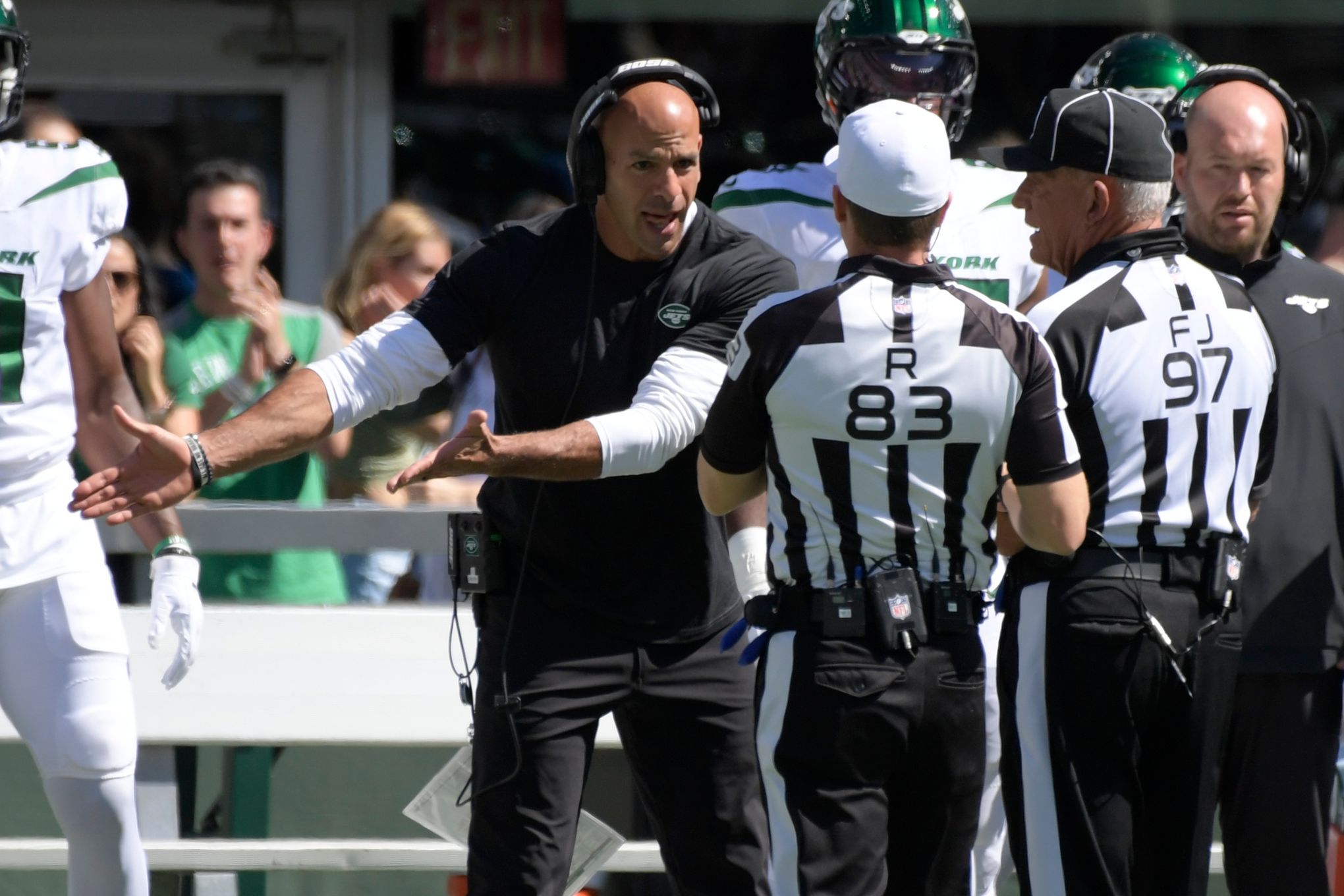 Robert Saleh's new mantra for Jets: 'All gas, no brake'