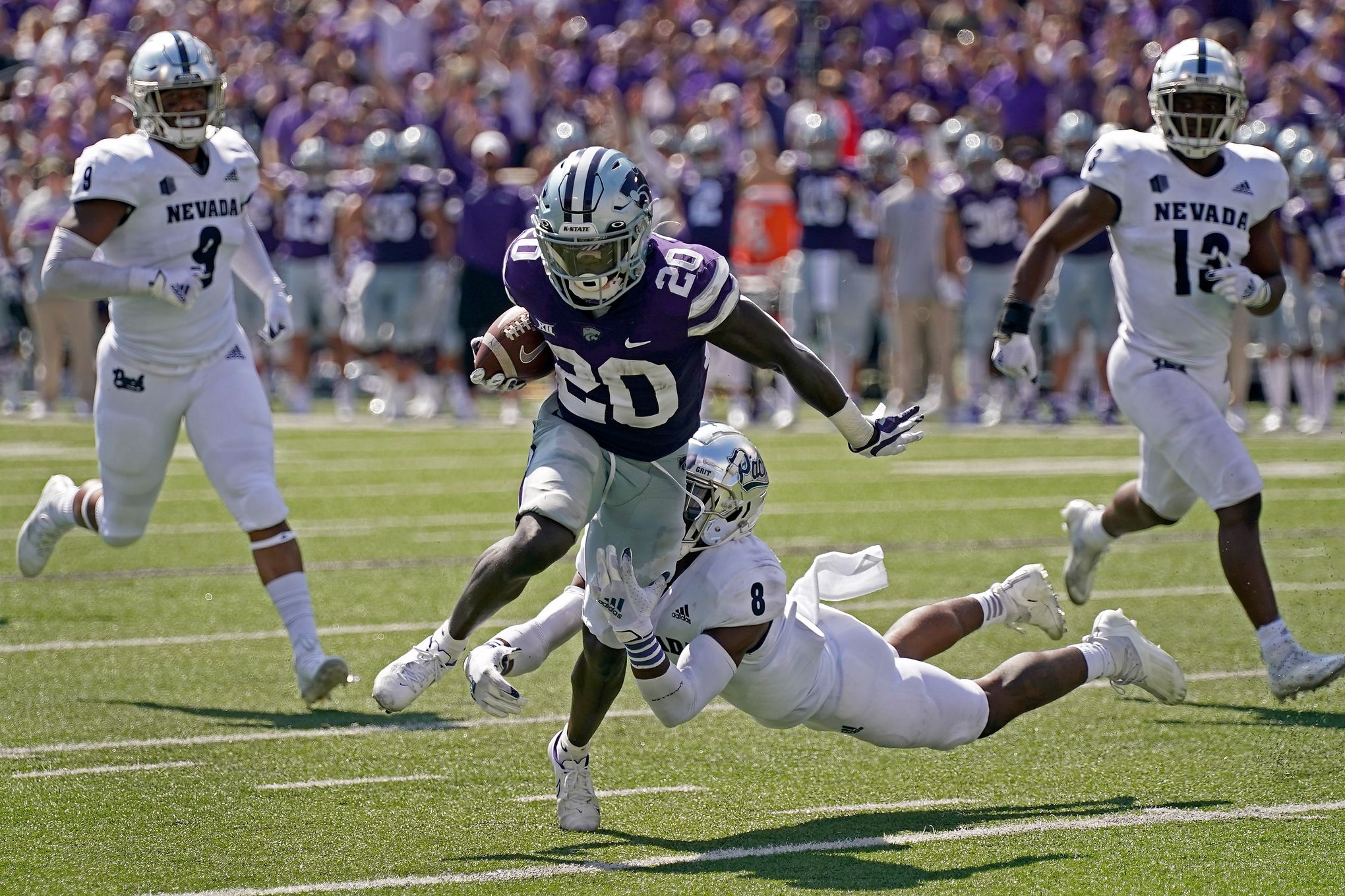 Deuce Vaughn (Kansas St RB) vs Nevada (2021) 