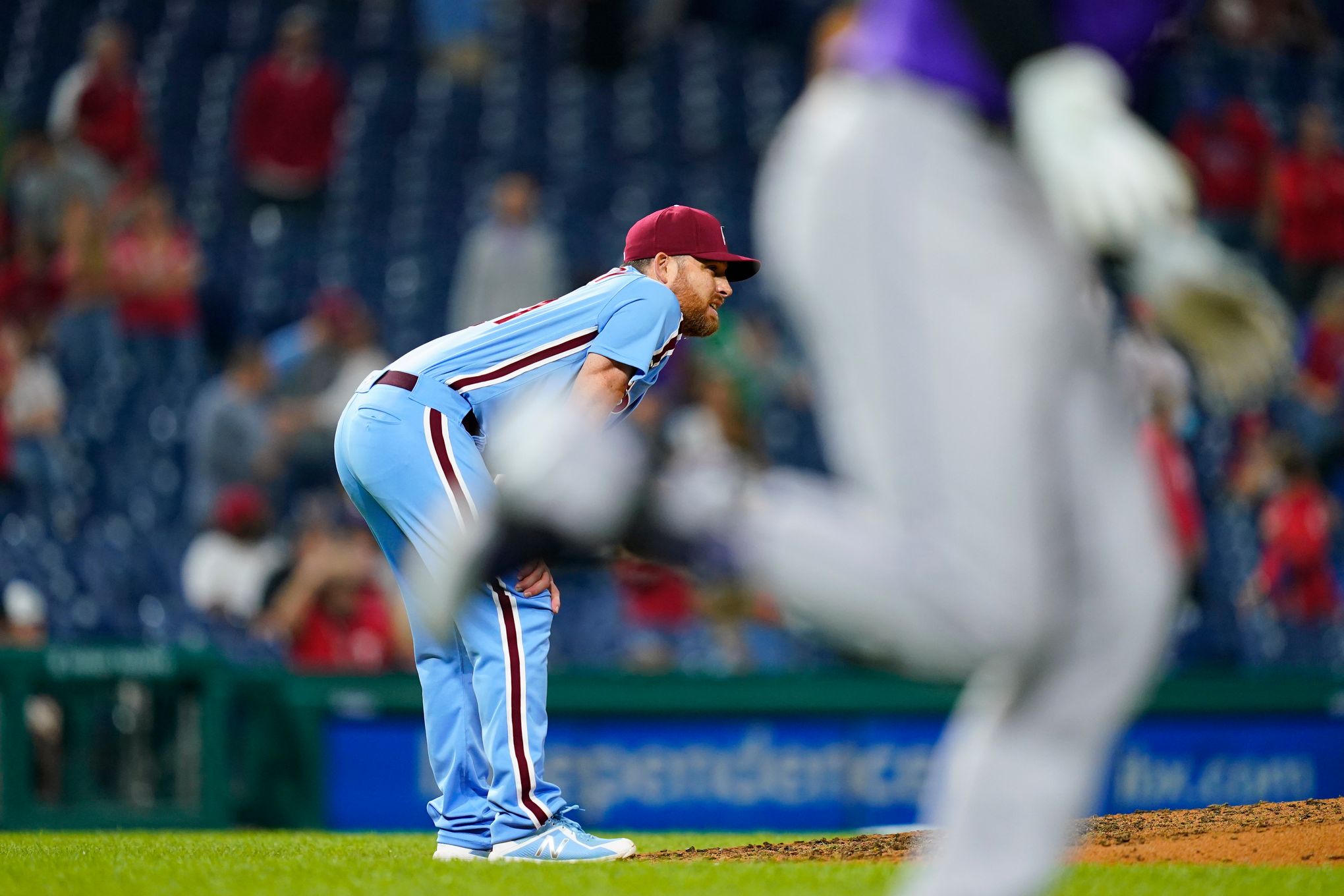 Colorado Rockies trade Sam Hilliard to Braves for pitching